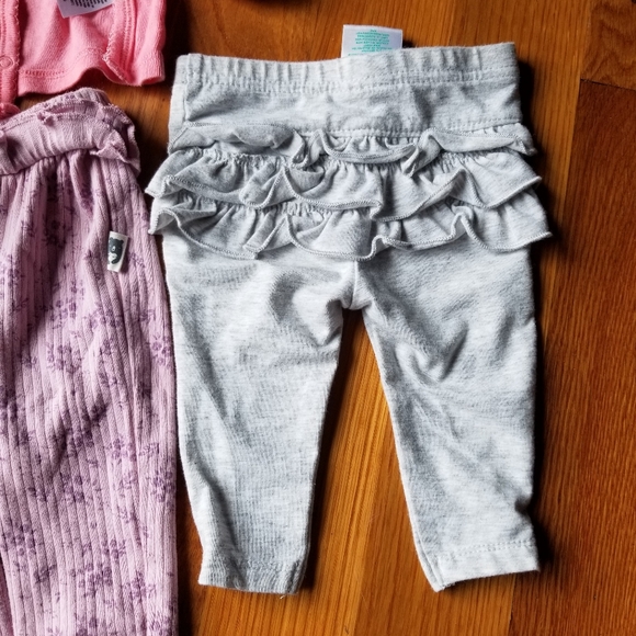 EUC 0-3 months girl bundle - Picture 4 of 5